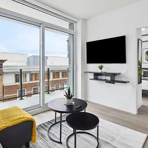 Brand New In Downtown Apartment